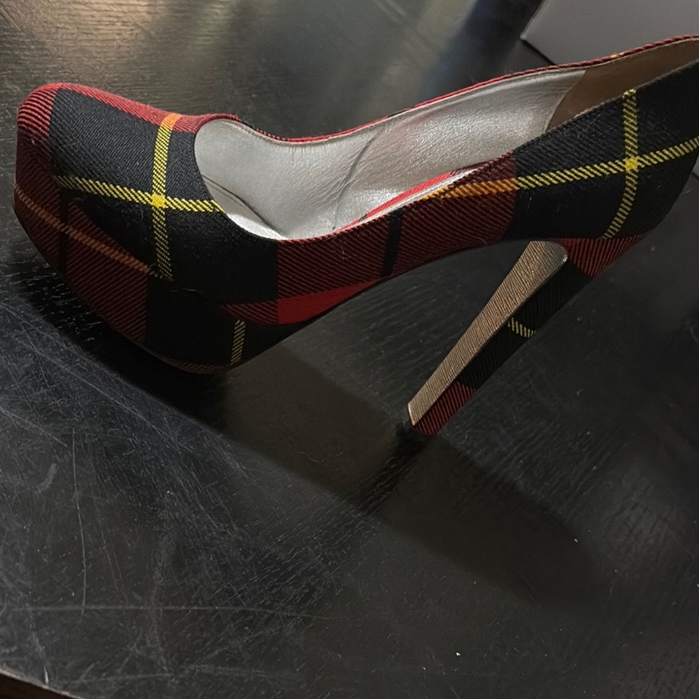 Prada Black and Red Heels with Stiletto Design